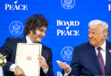 Caputo destacó el viaje a Davos: el Presidente “atrae inversiones”