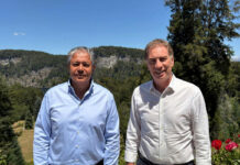 Con agenda de empleo, Figueroa recibió a Santilli