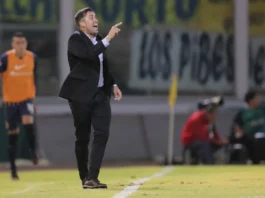 Coudet se prueba el saco millonario