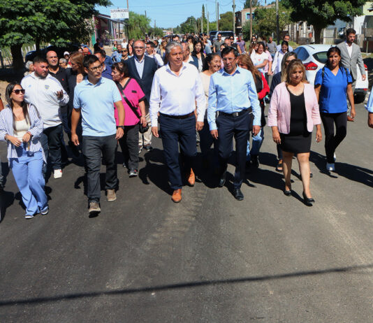 San José recibió al gobernador con más calles asfaltadas