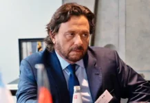 Saénz denunció presiones K a peronistas en el Senado