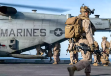 Movilizan miles de marines al estrecho de Ormuz