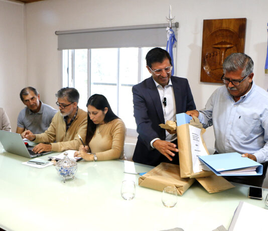 Se presentaron tres ofertas para construir el Polideportivo