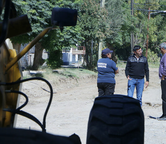 Más obra pública: comenzaron los trabajos en calle Santa Cruz