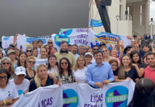 Somos una marea de gente… (de Senillosa)