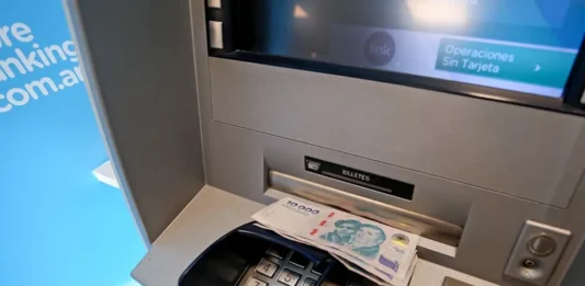 Los estatales neuquinos cobrarán el jueves y con aumento