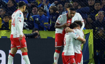 Chau Boca: con dos más no pudo con el modesto Huracán