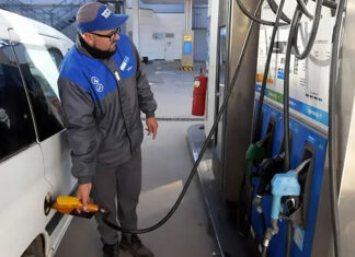 YPF confirmó un nuevo aumento de las naftas