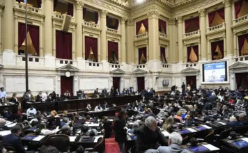 Comenzó en Diputados la sesión del Súper RIGI