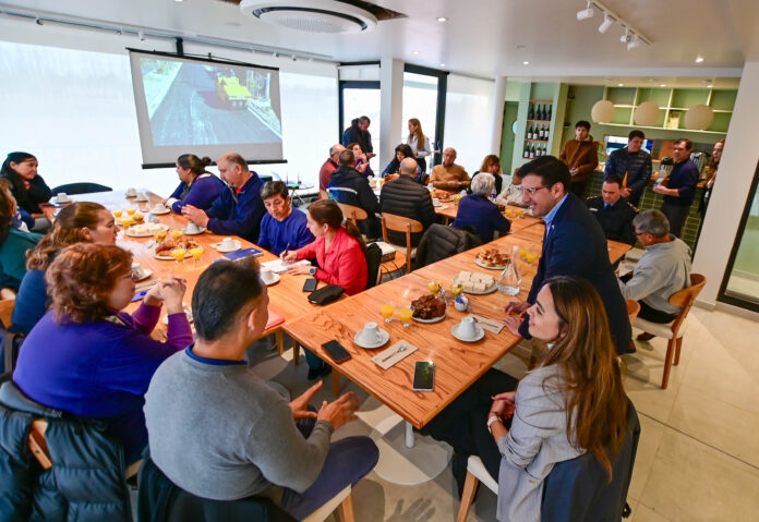 Desayuno de trabajo con instituciones-0211