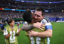La Selección argentina lo dio vuelta y clasificó en un partido para el infarto