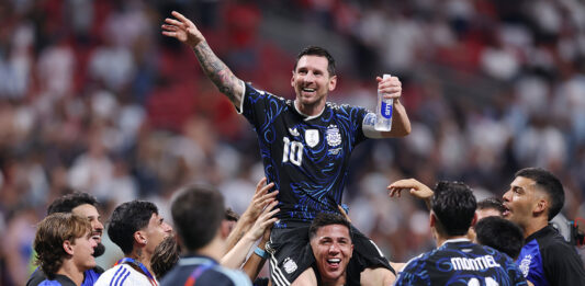 A pura garra, la Selección se metió en la gran final