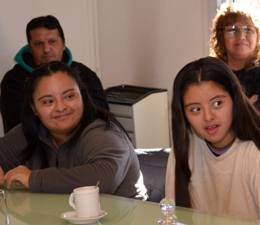 Seis alumnos de la Escuela 21 tendrán su primera experiencia laboral