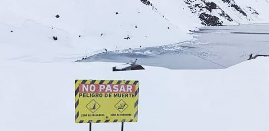 Avalancha en un centro de esquí chileno dejó cuatro muertos