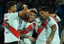 Otra de piratas: River goleó y volvió a zona de playoffs