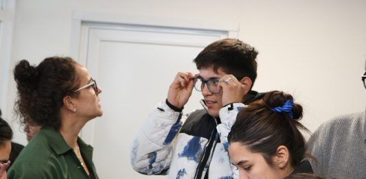 Más de 120 vecinos de Senillosa se llevaron anteojos gratis